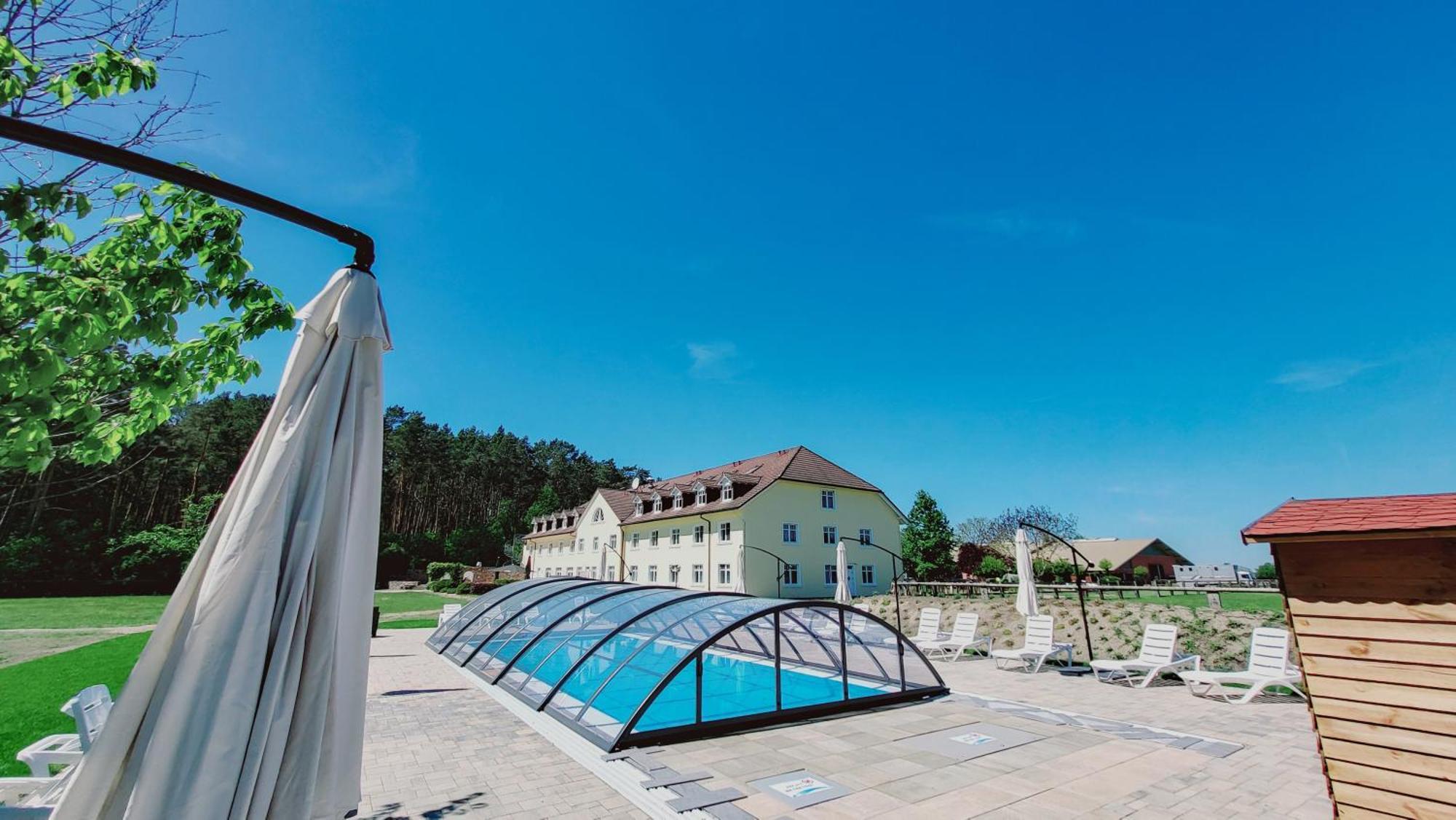 Ferien Hotel Flaeming Niemegk  Exterior foto